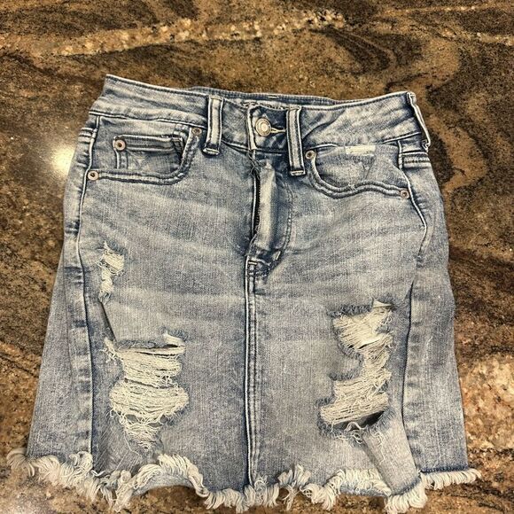 American Eagle size 0 distressed denim jean skirt stone wash - Picture 1 of 7